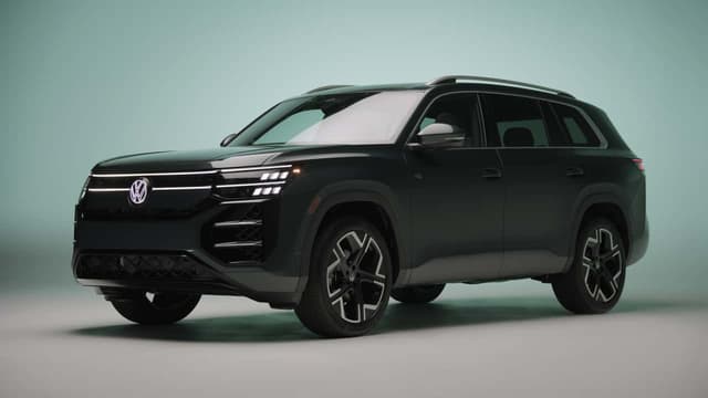 Volkswagen Explains Why The New Atlas Looks Different Than China's Teramont