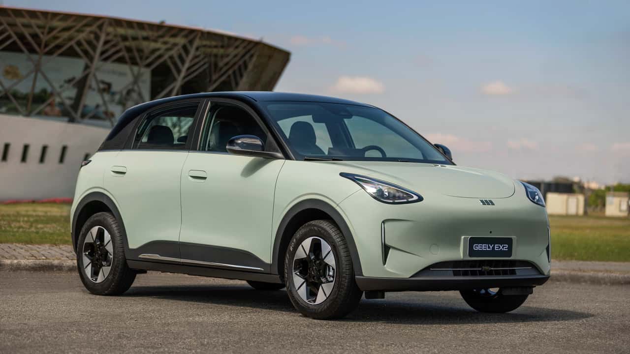 This Tiny Hatchback Is The Best-Selling Car In China. But How?
